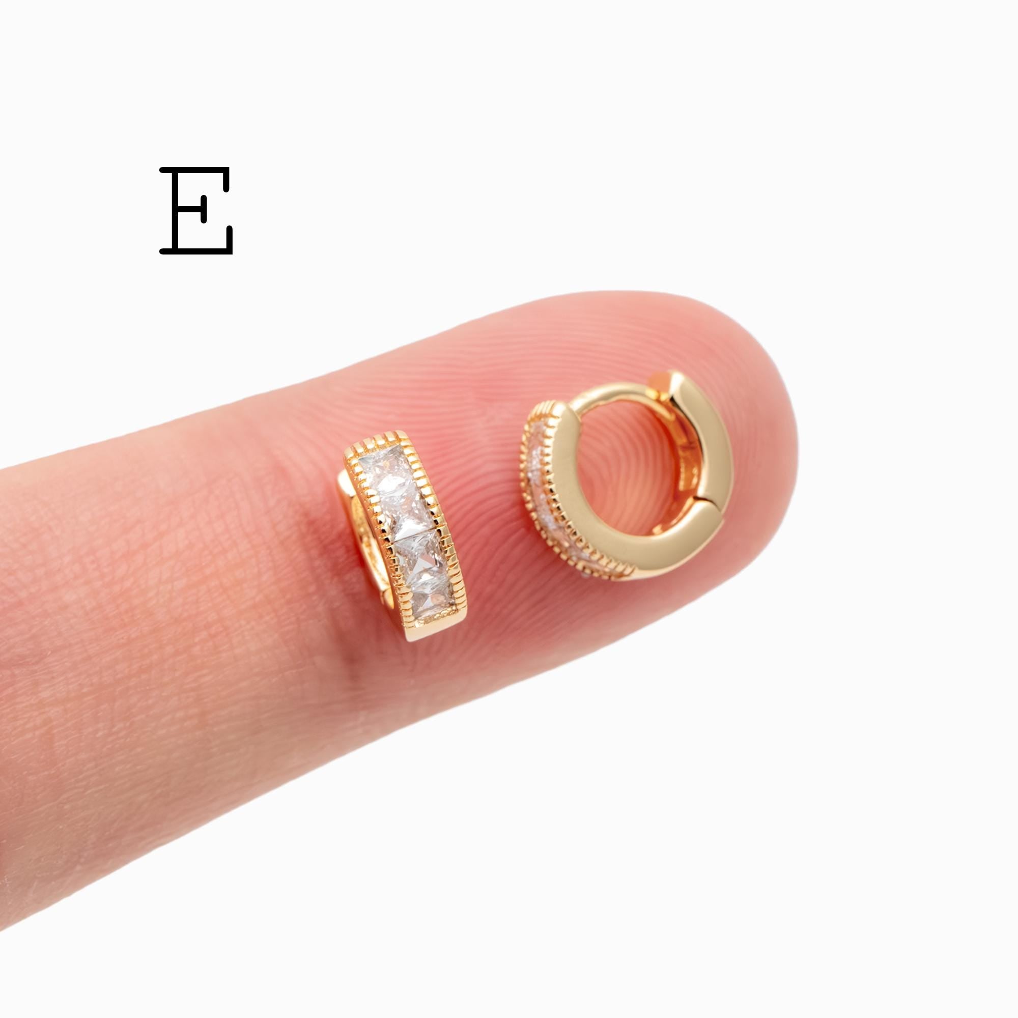 4pcs Gold Tiny Cartilage Hoop Earrings, Tragus Hoop, Rook Hoop, Helix Hoop, Cartilage Hoop, Cartilage Clicker Hoop (GB-3474)